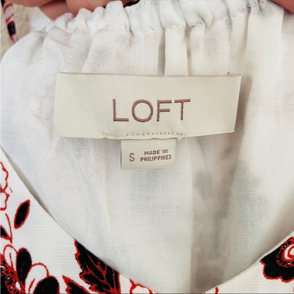 NWOT  LOFT  White, Pink & Burgundy Paisley Print Romper - S - Picture 4 of 7